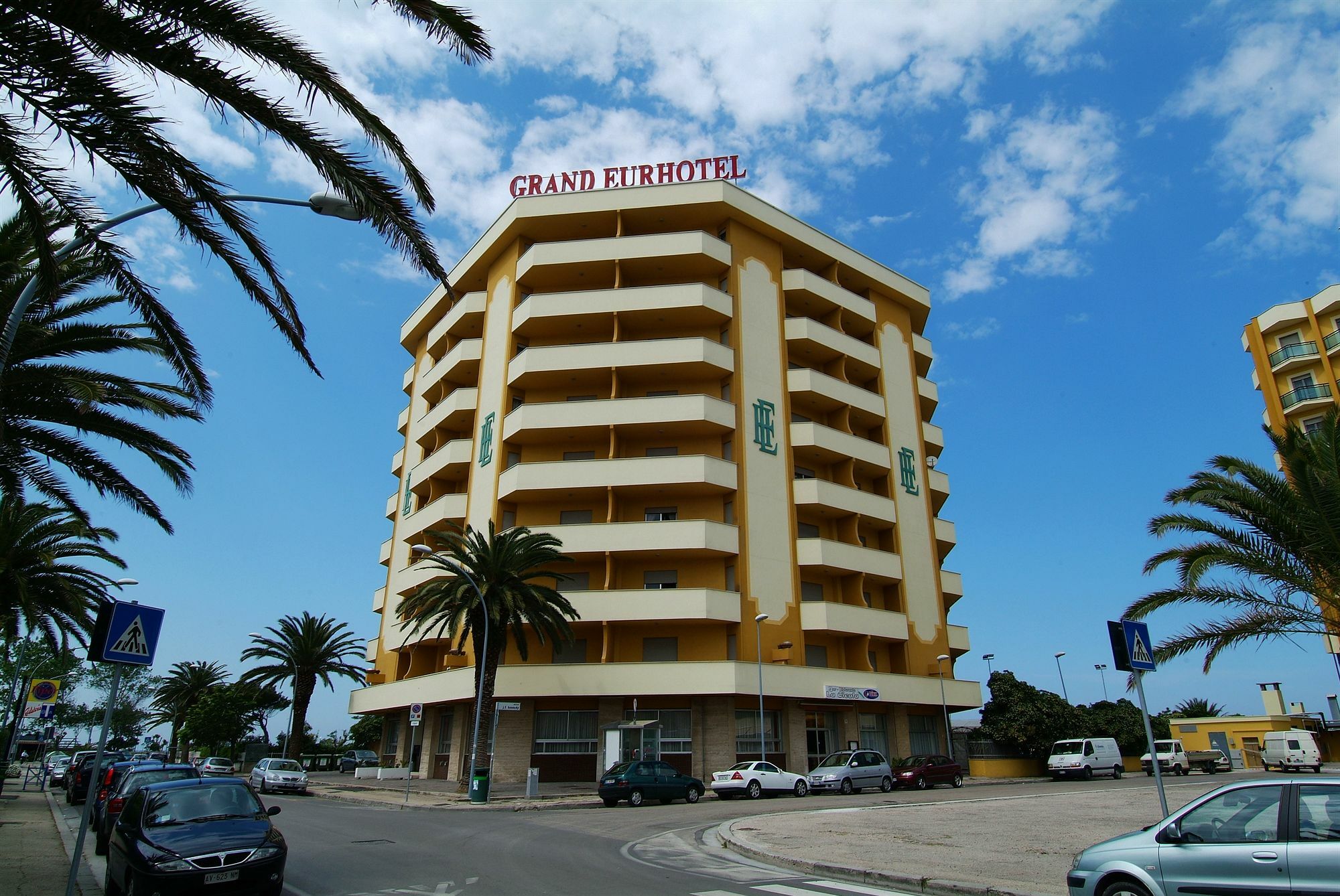 Grand Eurhotel Montesilvano Marina Exteriör bild